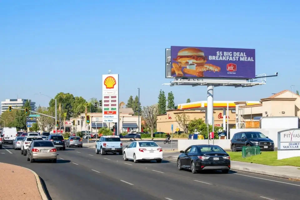 Digital billboard at the Stockdale Highway intersection in Bakersfield